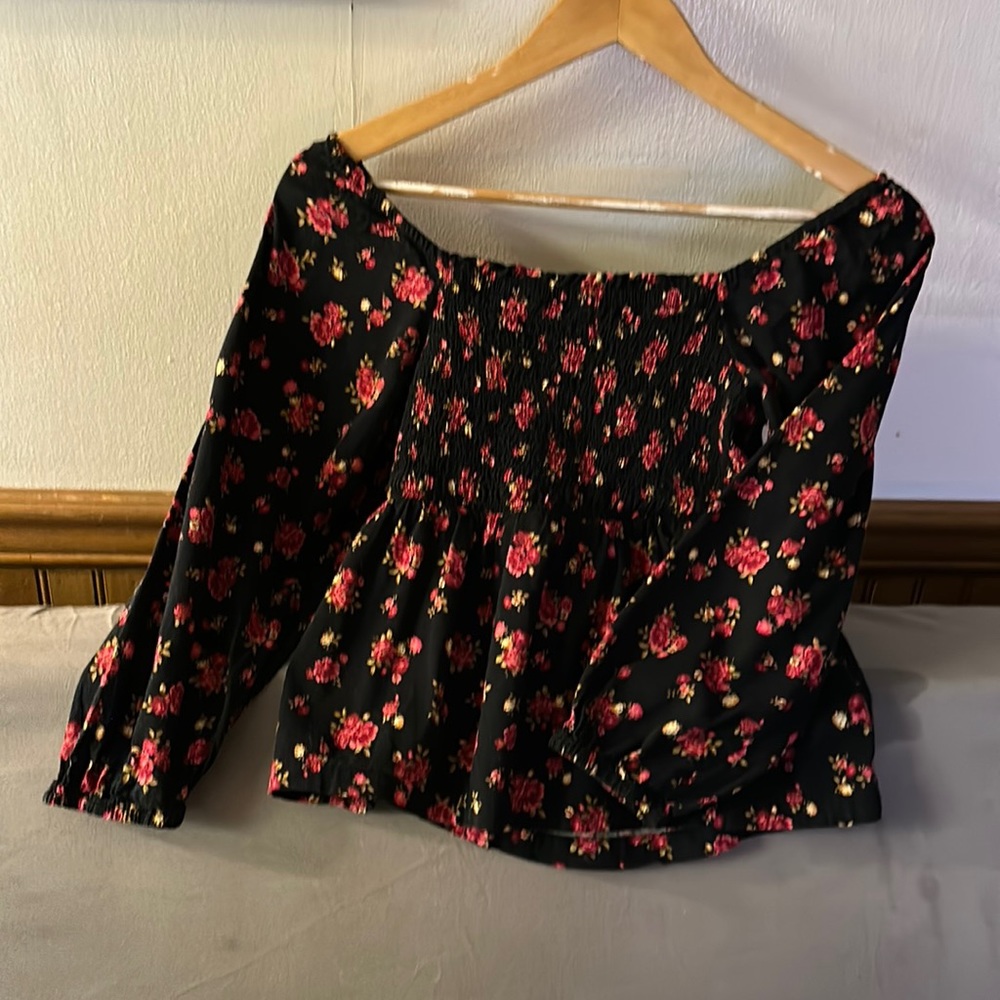 Floral top